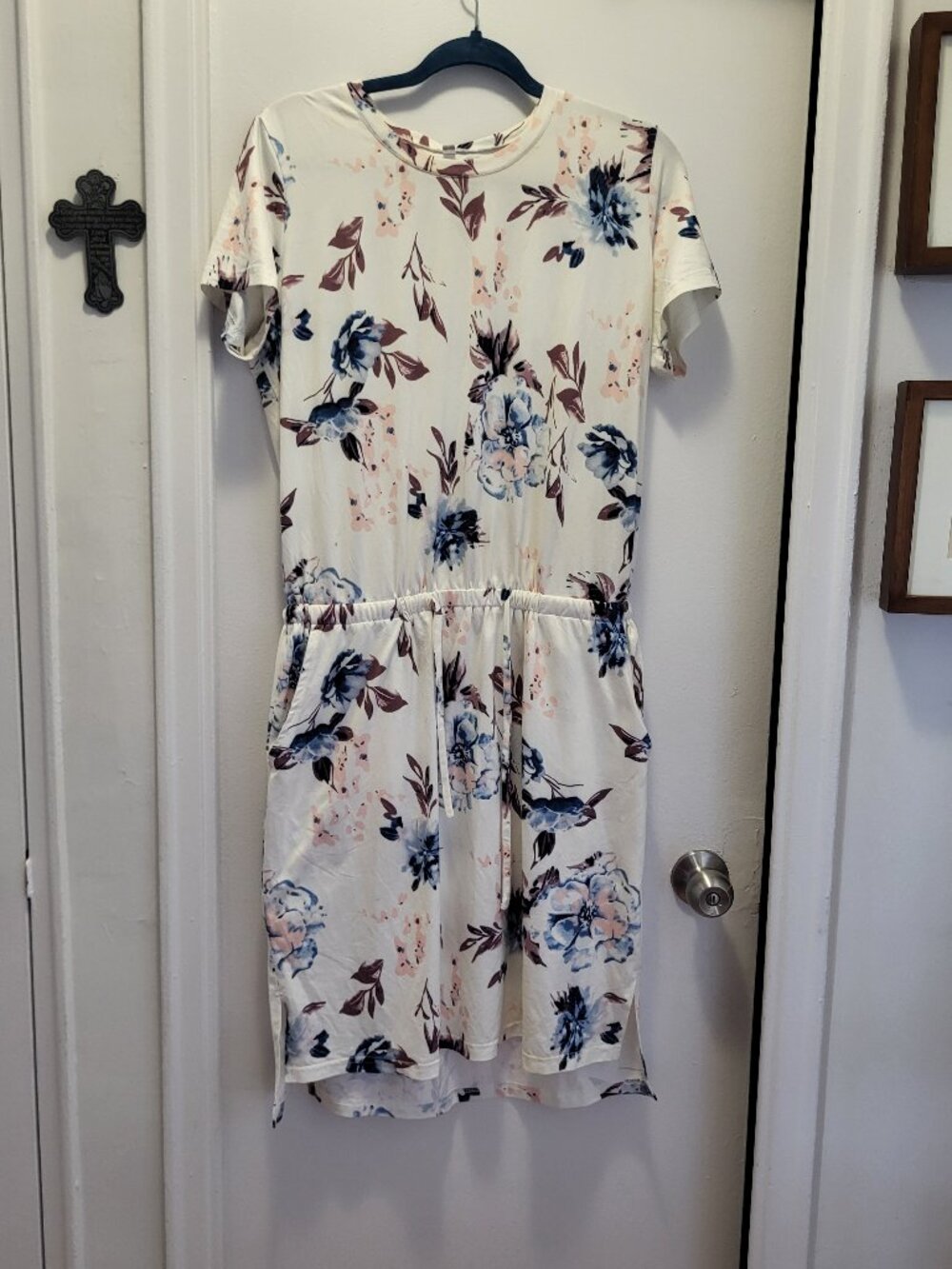 WOMENS DRESS